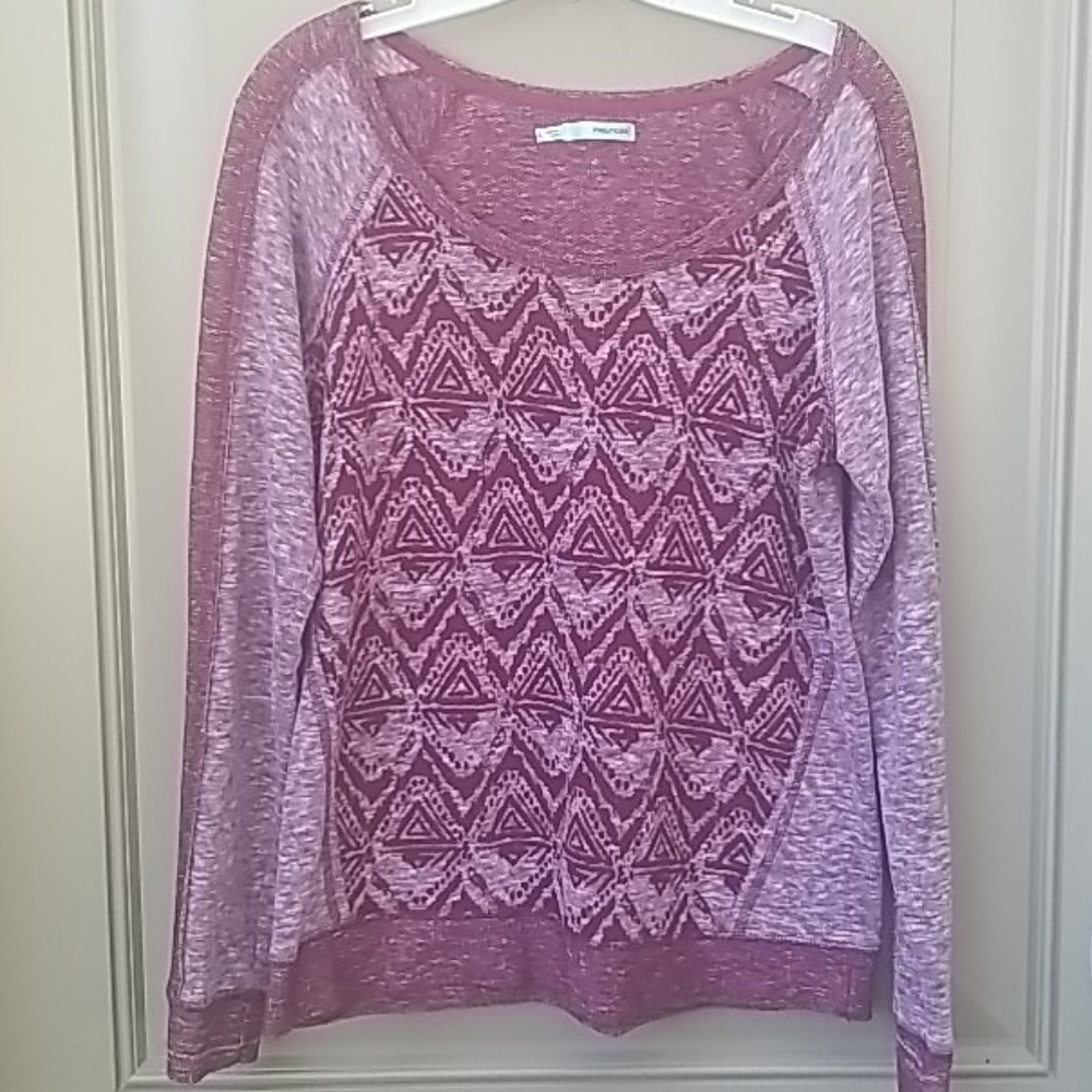 Maurices size large knit long sleeve top. NWOT.